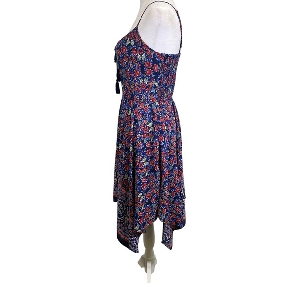 BAND OF GYPSIES Women's size M floral ditzy sleeveless dress hankerchief hem - Picture 6 of 9